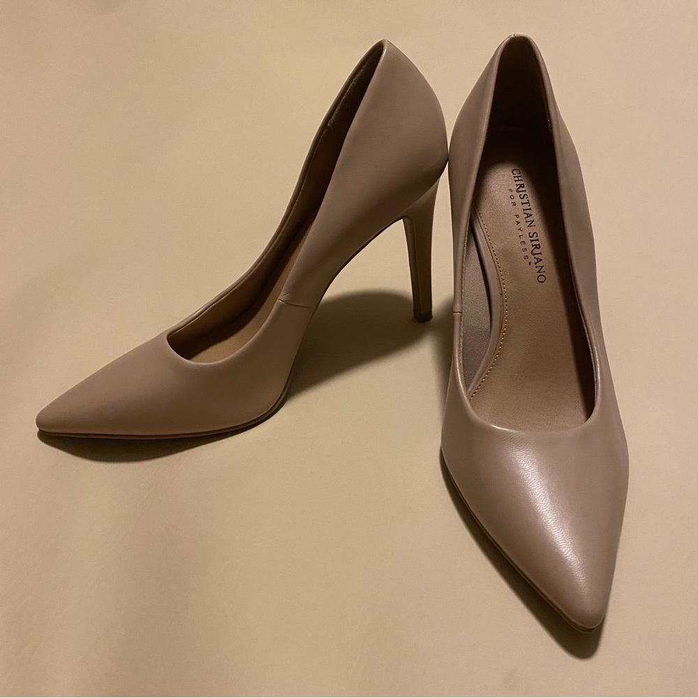 Christian Siriano Beige Heels